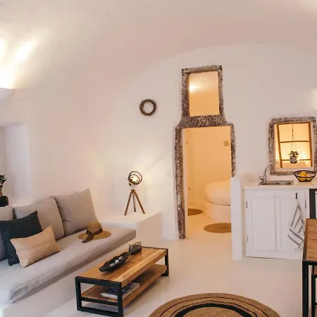 Villa Nykteri By A Terre Cave