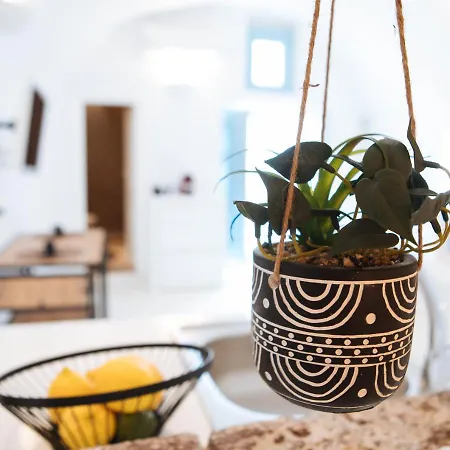 Nykteri By A Terre Cave Willa *