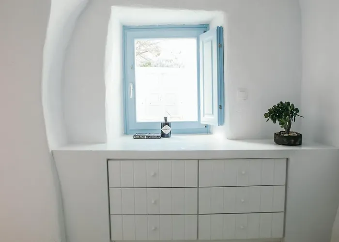 Villa Nykteri By A Terre Cave